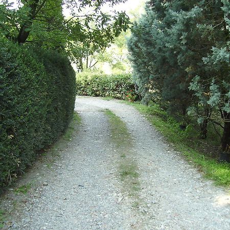 Rignano sullʼArno Agriturismo La Querce מראה חיצוני תמונה