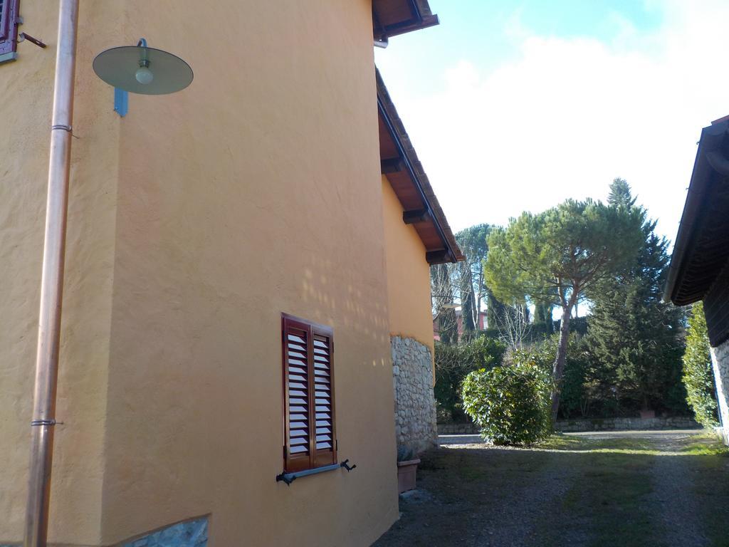 Rignano sullʼArno Agriturismo La Querce חדר תמונה