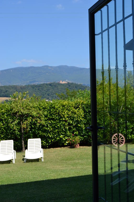 Rignano sullʼArno Agriturismo La Querce מראה חיצוני תמונה