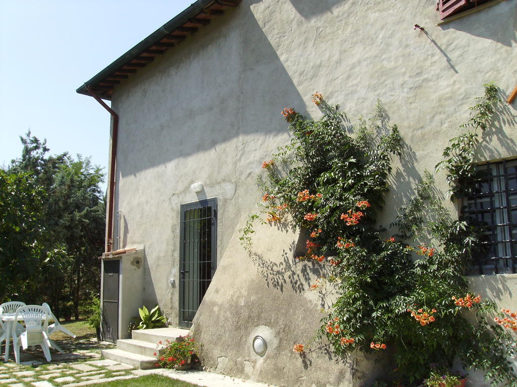 Rignano sullʼArno Agriturismo La Querce מראה חיצוני תמונה